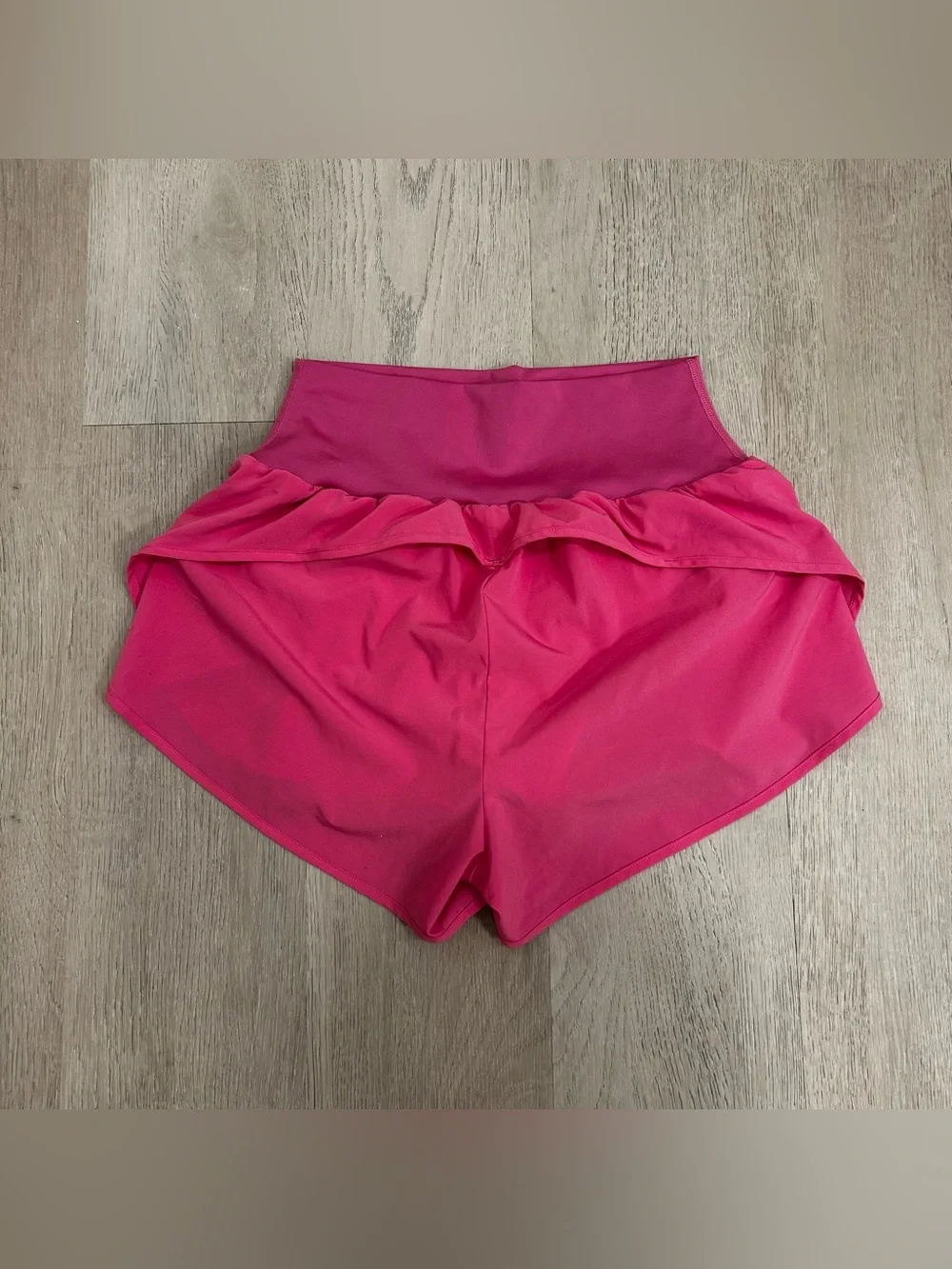 Paradise Pink Alo Yoga Gold Medal Airlift Layer Up Bra Workout Set
